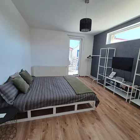 La Maisonette * Ciresu